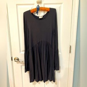 Good Luck Gem grey tunic